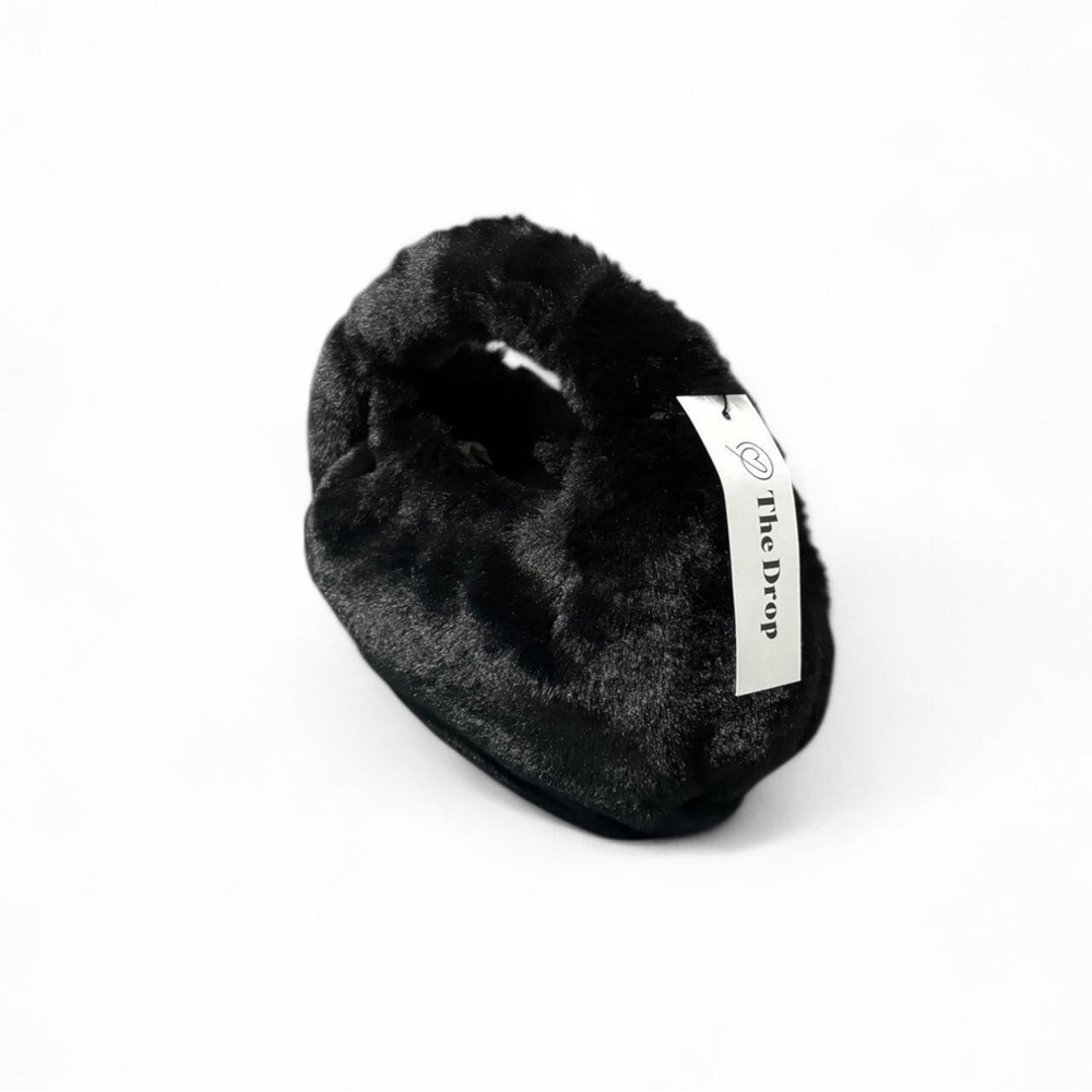 The Drop - Black Faux Fur Handbag